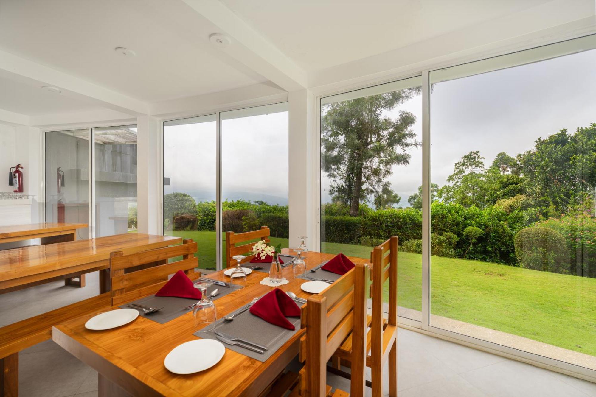 Villa Vajrapani Kandy Bagian luar foto