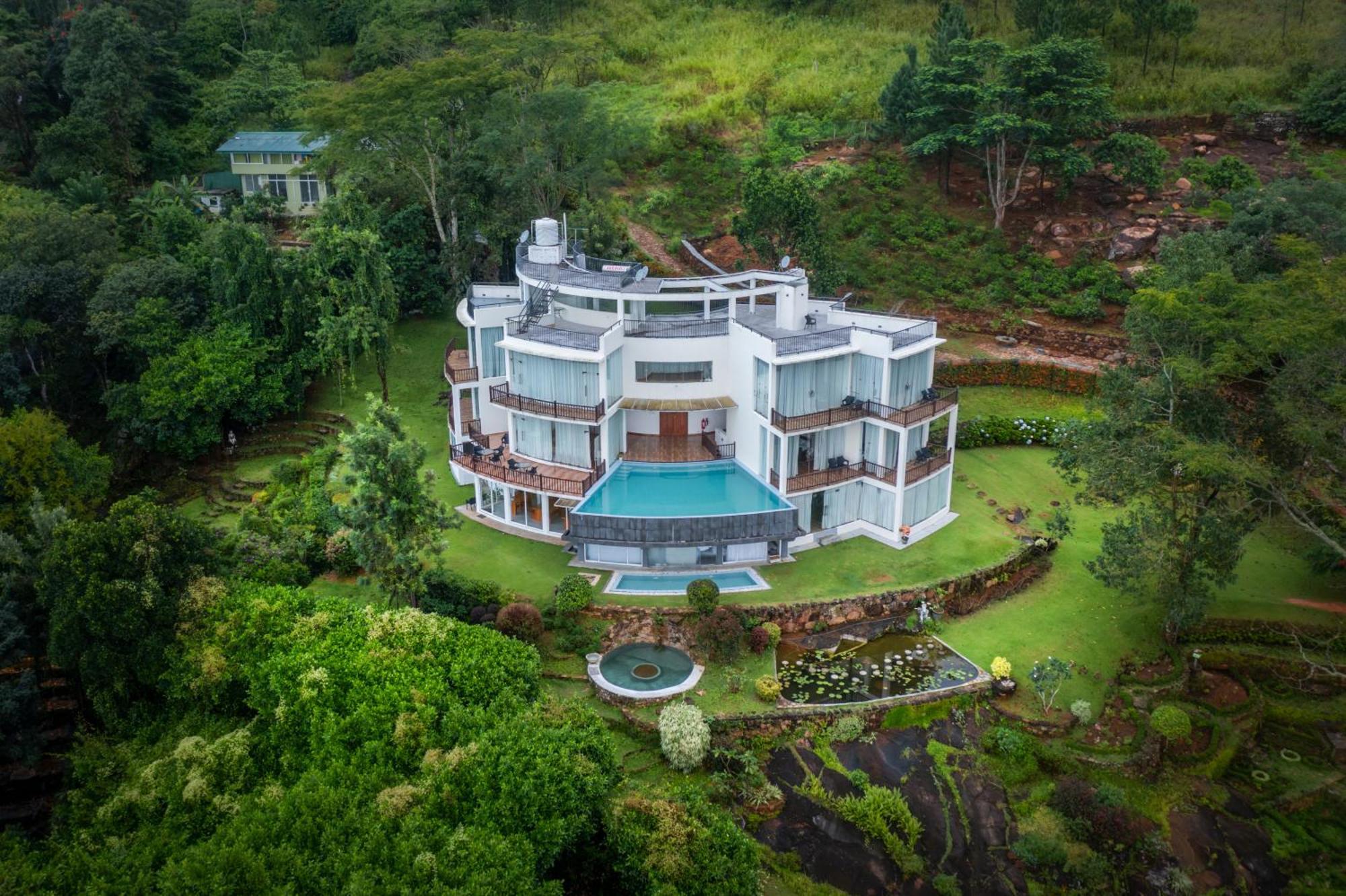 Villa Vajrapani Kandy Bagian luar foto